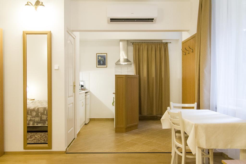 Authentic Grand Boulevard Budapešť Exteriér fotografie